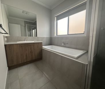 6 / 132-134 Sobraon Street, Shepparton VIC 3630 - Photo 5