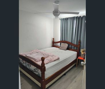 Freestanding Villa - Photo 6