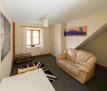 2 bedroom house to rent - Photo 2