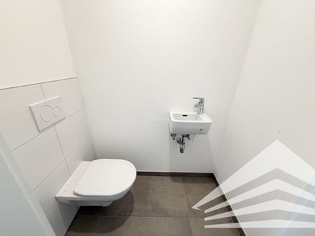ERSTBEZUG: 3 Zimmer DG-Wohnung mit großem Balkon in Bestlage Urfahr - Photo 3