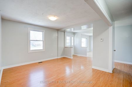 For Lease - 339 Winnifred Drive, Georgina, Ontario - Photo 3