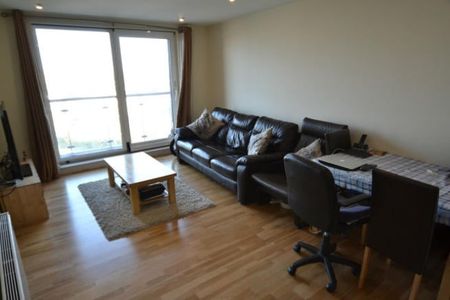 1 Bed Flat, Raphael House, IG1 - Photo 4