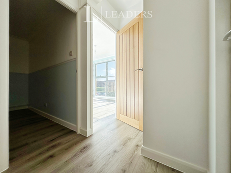 1 bedroom apartment to rent Conrad Court, 33 Yarmouth Road, Norwich, NR7 - Photo 2