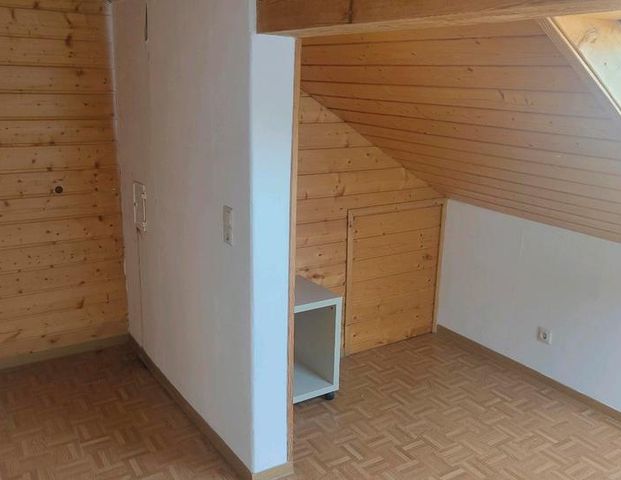 Dachgeschosswohnung - Photo 1
