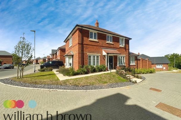 Doughton Road, Colchester, Kelvedon - Photo 1
