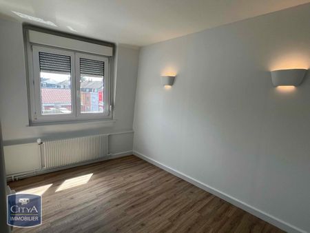 Location Appartement 4 pièces 126m² LOOS 59120 - Photo 3