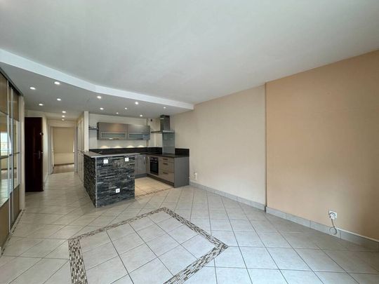 Location Appartement 3 pièces 55m² GRENOBLE 38000 - Photo 1