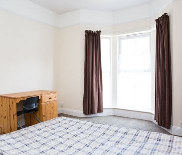 Room in a Shared House, Carlton Road, SO15 - Photo 5