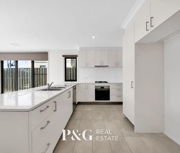 🏡✨ Space, Style & Convenience in Narre Warren - Photo 4