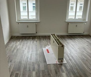 Neu renovierte und geräumige 2 Raum Wohnung - Foto 3