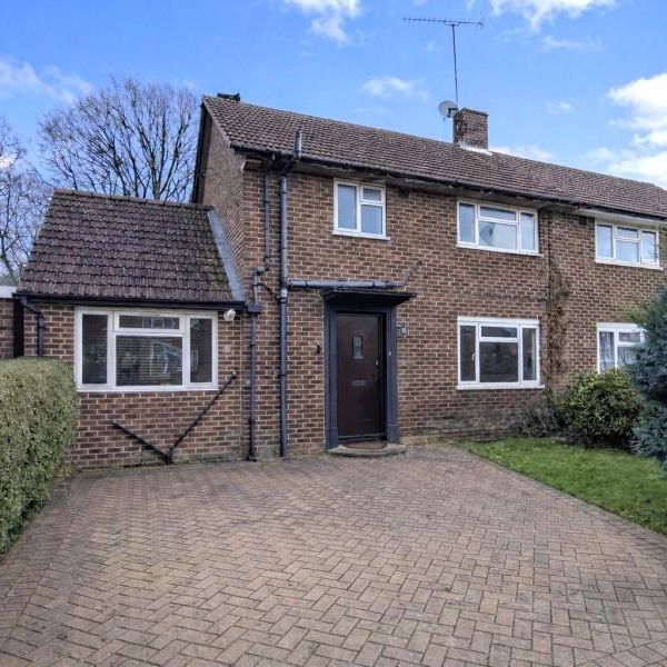 3 bedroom semi-detached house to rent - Photo 1