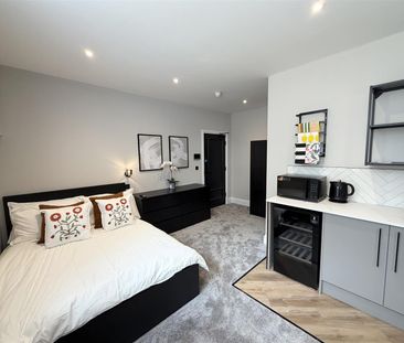 Whetstone Lane, Birkenhead - Photo 6