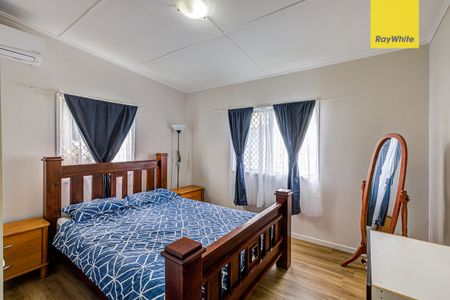 33 Donegal Street, Kuraby QLD 4112 - House For Rent | Domain - Photo 5