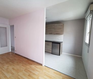 A Louer. Disponible le 26 Aout 2024. Proche de l’I.U.T, T2 de 42 m² au 1er étage - Photo 4