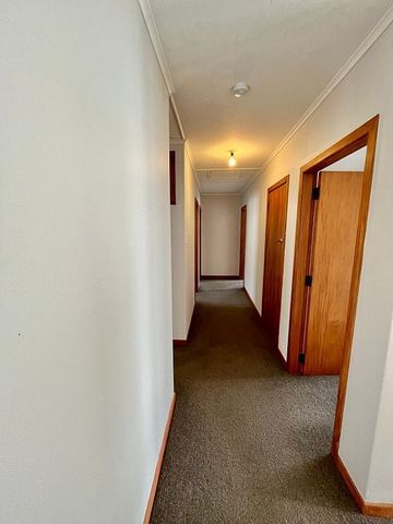 Tidy 3 Bedroom home in Riverdale/Awapuni - Photo 3
