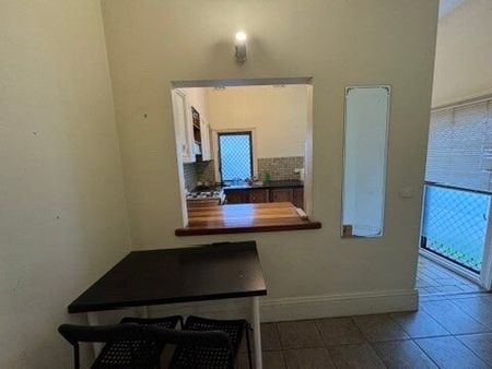 Parkville - Photo 3