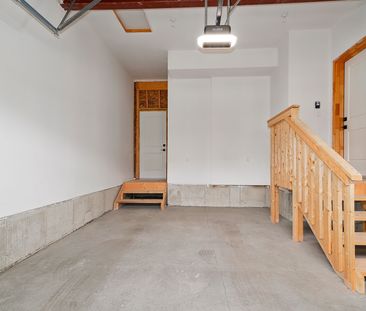 For Lease - 15 Shipley Avenue, Collingwood, Ontario - Photo 1