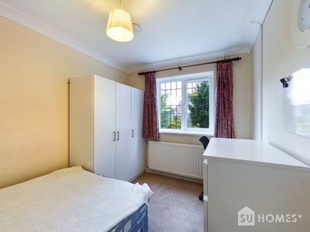 1 bed house / flat share to rent in Richard Avenue, Wivenhoe - Photo 2