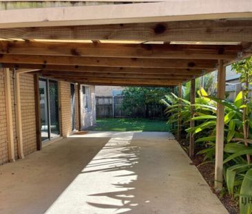 Modern 2-Bedroom Unit with Courtyard, Moments from the Beach - Photo 1