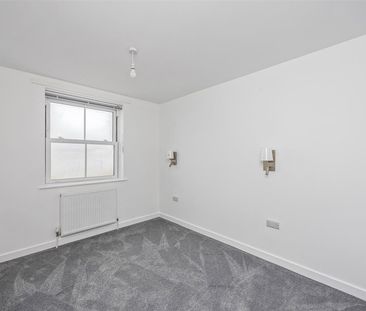 Montague Street, Worthing - Photo 3