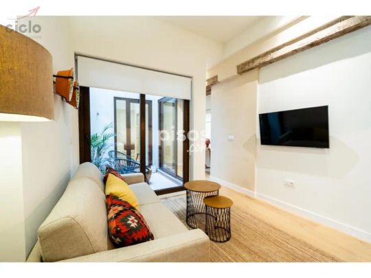 Piso en alquiler en Feria - Foto 1