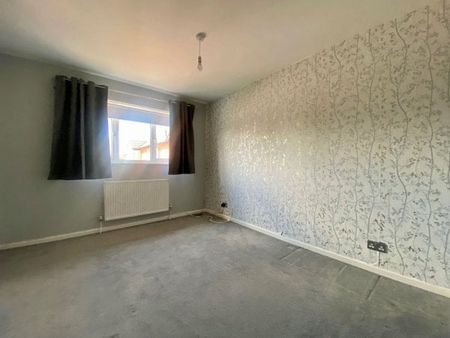 Sandpiper Close, Worcester, WR5 - Photo 2