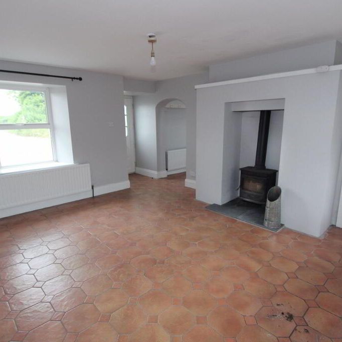 71 Halfpenny Gate Road, Maze, Lisburn, BT67 0HP - Photo 1