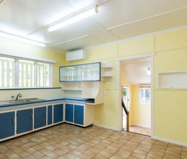 17 Kivas Street, Tarragindi QLD 4121 - House For Rent | Domain - Photo 5