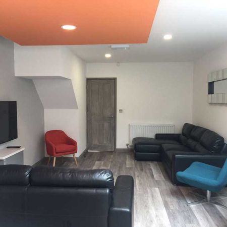 152 HUBERT ROAD - Photo 3