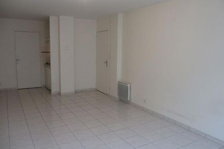 Louer appartement 2 pièces de 44 m² - Photo 3