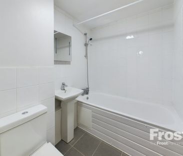 Missenden Gardens, Burnham,SL1 - Photo 6