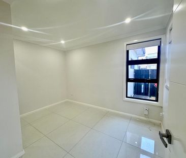 2 Bedroom Granny Flat in Gables - Photo 2