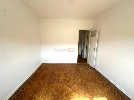 Apartment T2 in Caparica e Trafaria, Almada - Photo 2