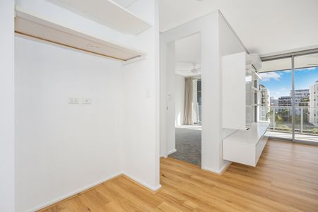 402/18 Amelia Street, Waterloo NSW 2017 - Apartment For Rent | Domain - Photo 3