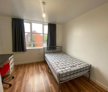 1 bedroom apartment to rent - Photo 4