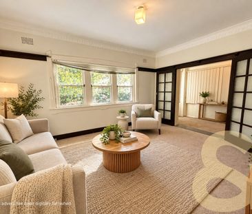 Spacious Art Deco Apartment in Prime Kensington Location - Photo 1