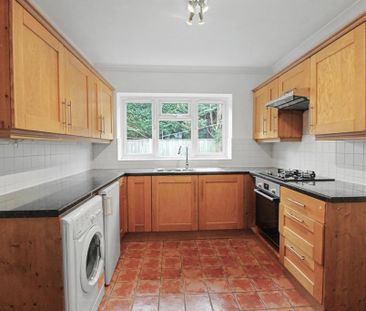 3 bedroom detached house to rent - Photo 5