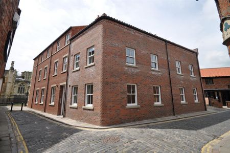 Apartment 9, Bishops Court, Howden - Photo 5