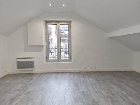 A LOUER STUDIO 25m² AU SOL/ 13.27 m² LOI BOUTIN NANTERRE REFAIT NEUF - Photo 5