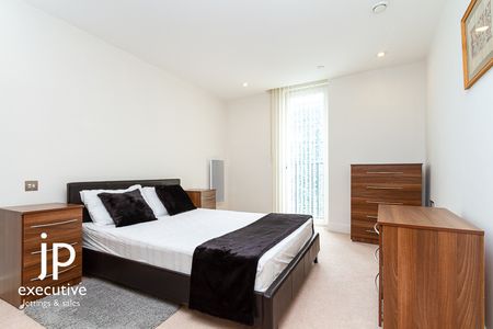 HAYES APARTMENTS CARDIFF CITY CENTRE FURNISHED TWO BEDROOM APARTMENT - Photo 5