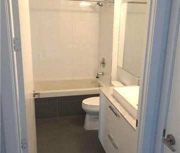 Lofts 399 , #211 - Photo 4