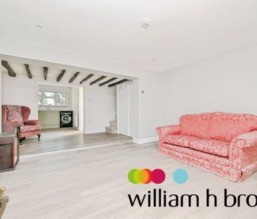 Bromley Road, Colchester - Photo 2