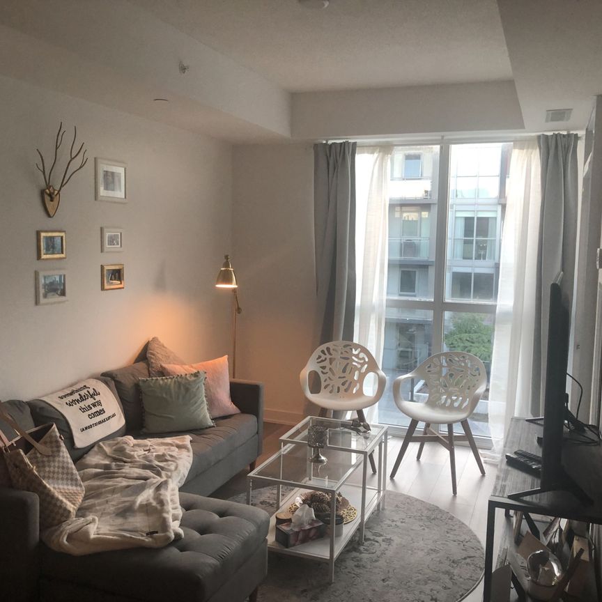 For Lease - 5260 Dundas Street Unit# 420, Burlington, Ontario - Photo 1