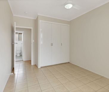 Newly Renovated Unit in Heart of South Toowoomba - Photo 4