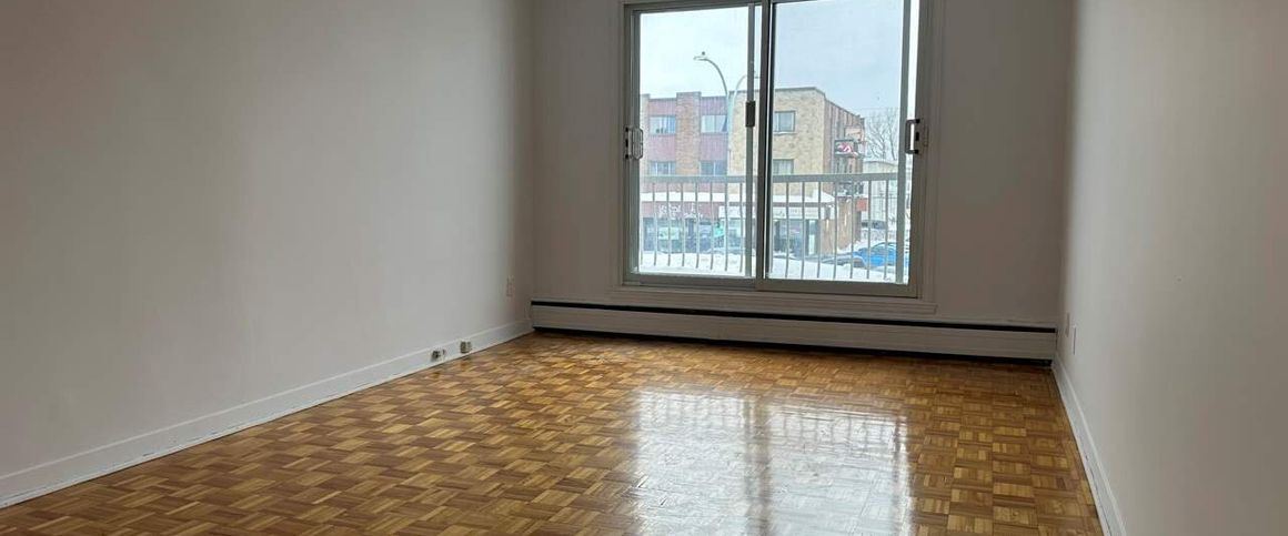 Superbe Appartement 3 1/2 Situé Au Cœur De LaSalle - Photo 1