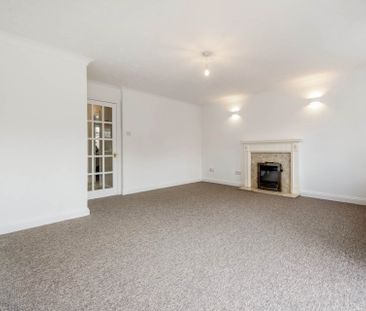 Avebury Close, Bracklesham Bay - Photo 1