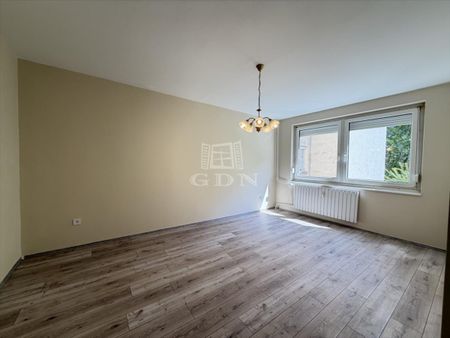 Kiadó jó állapotú panel lakás - Székesfehérvár - Fotó 2