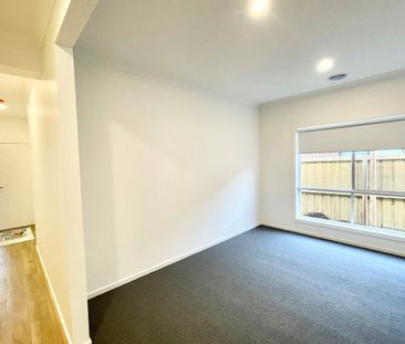 Contemporary Family Living in Sought-After Sienna North Estate - Photo 6