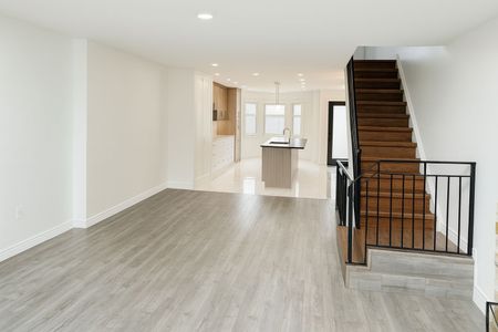 For Lease - 17 Keewatin Avenue, Toronto, Ontario - Photo 5