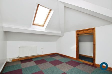 House share to rent - Photo 3